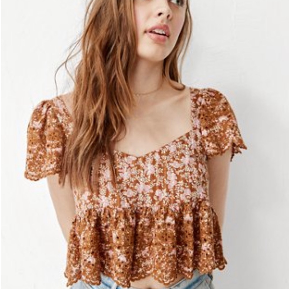 American Eagle ruffle sleeve blouse